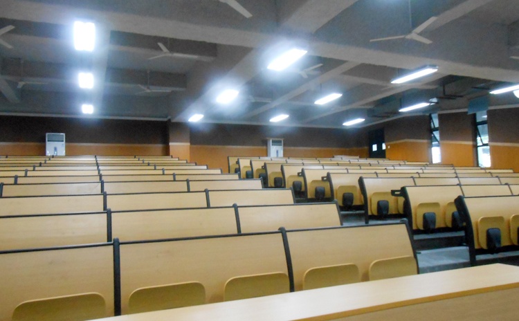 江蘇泰州大學槽木吸音板聲學工程